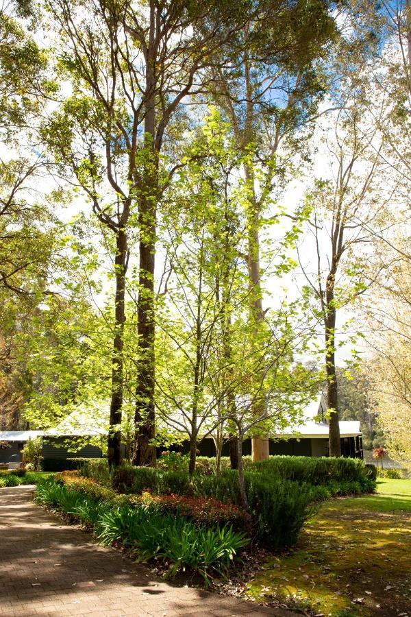 Silkwood Estate Villa เพมเบอร์ตัน ภายนอก รูปภาพ