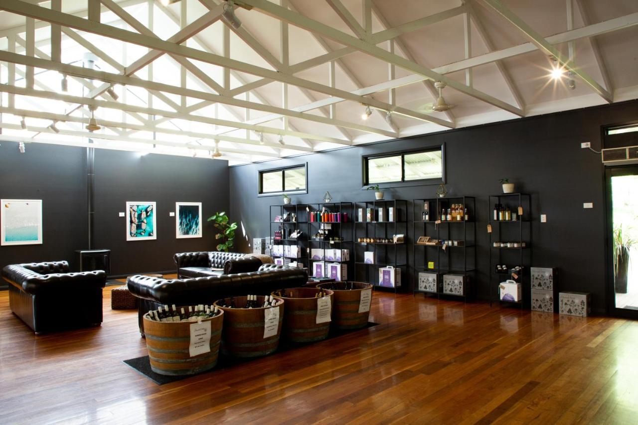 Silkwood Estate Villa เพมเบอร์ตัน ภายนอก รูปภาพ